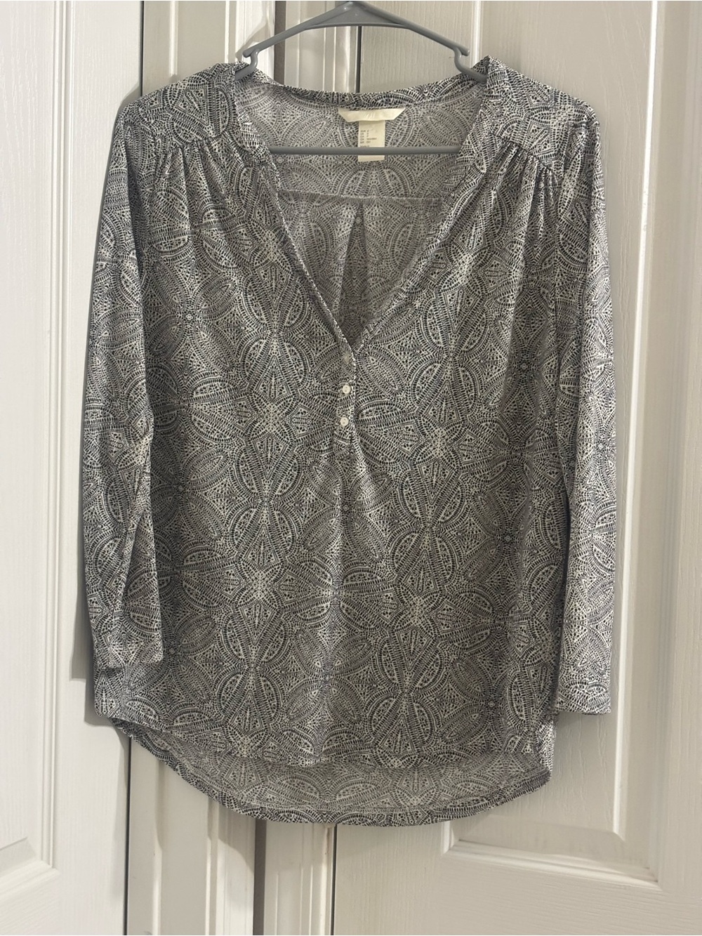 H&M Grey Printed V-Neck Henley Blouse